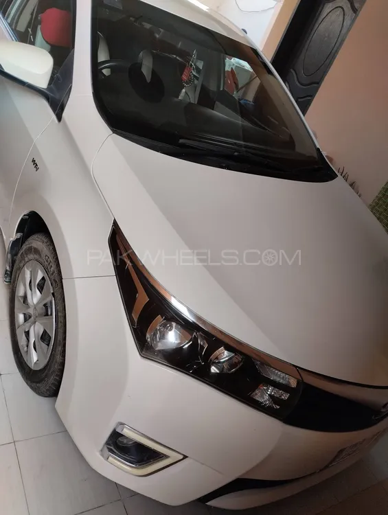 Toyota Corolla 2017 for Sale in Multan Image-1