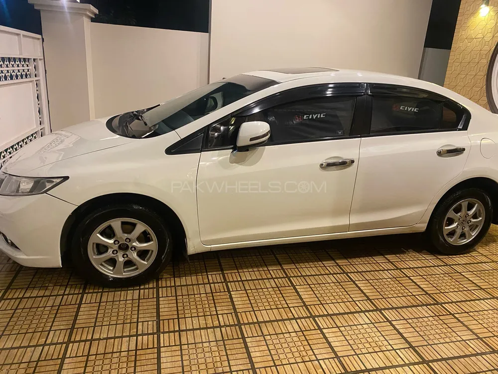 Honda Civic 2014 for Sale in Multan Image-1