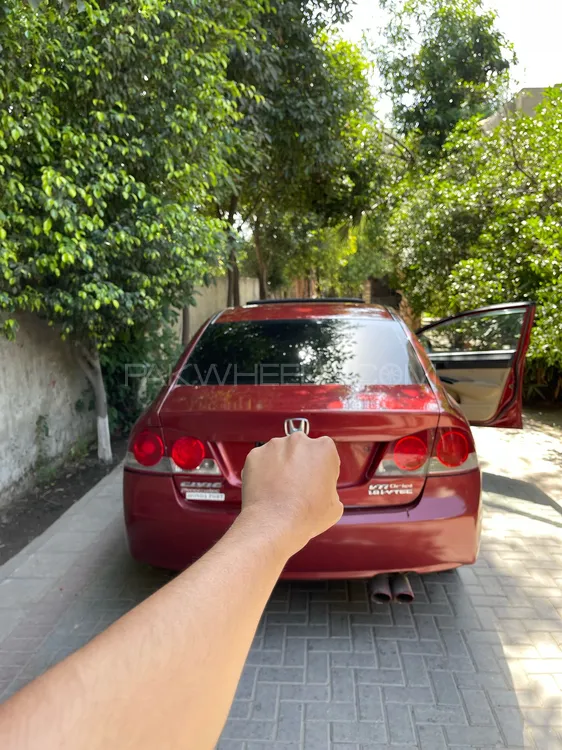 Honda Civic 2010 for Sale in Lahore Image-1