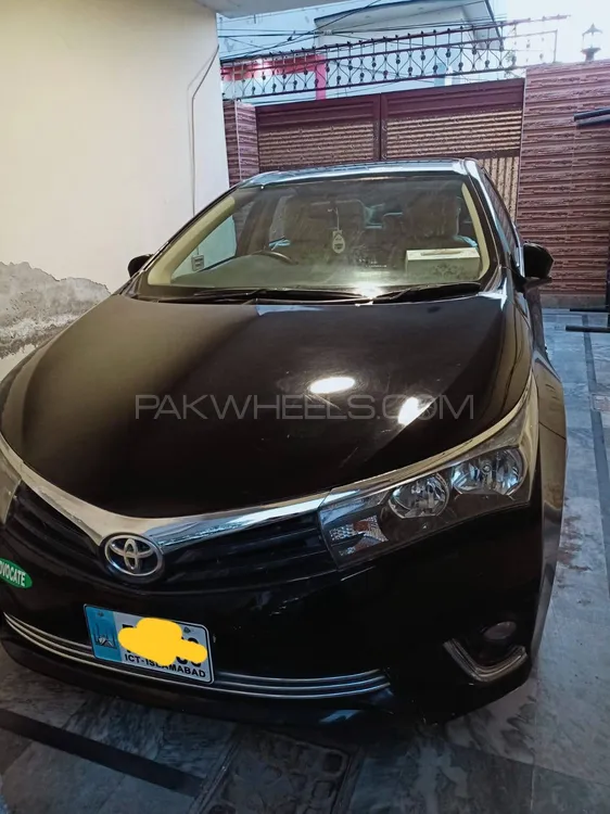 Toyota Corolla 2015 for Sale in Gujranwala Image-1