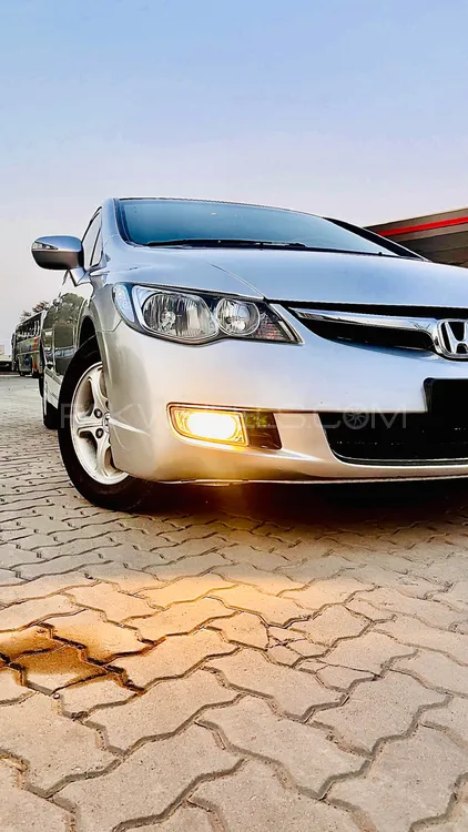 Honda Civic 2010 for Sale in Islamabad Image-1