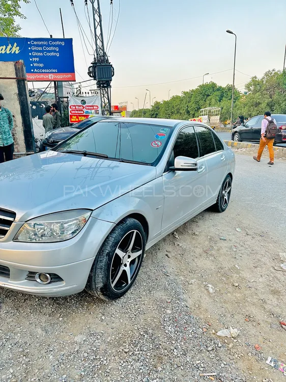 Mercedes Benz C Class 2009 for Sale in Lahore Image-1