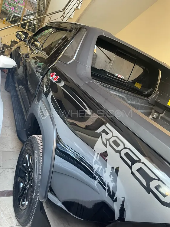 Toyota Hilux 2022 for Sale in Islamabad Image-1