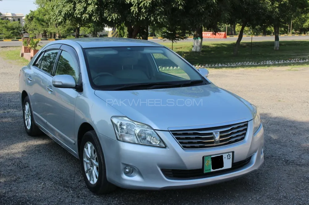 Toyota Premio 2013 for Sale in Gujranwala Image-1