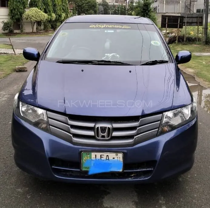 Honda City 2011 for Sale in Lahore Image-1