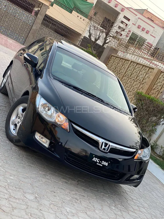 Honda Civic 2010 for Sale in Multan Image-1