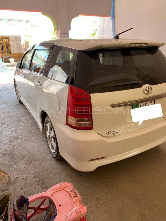 Toyota Wish 2007 for Sale in Peshawar Image-1