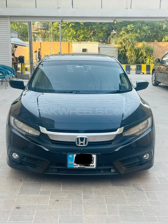 Honda Civic 2018 for Sale in Peshawar Image-1