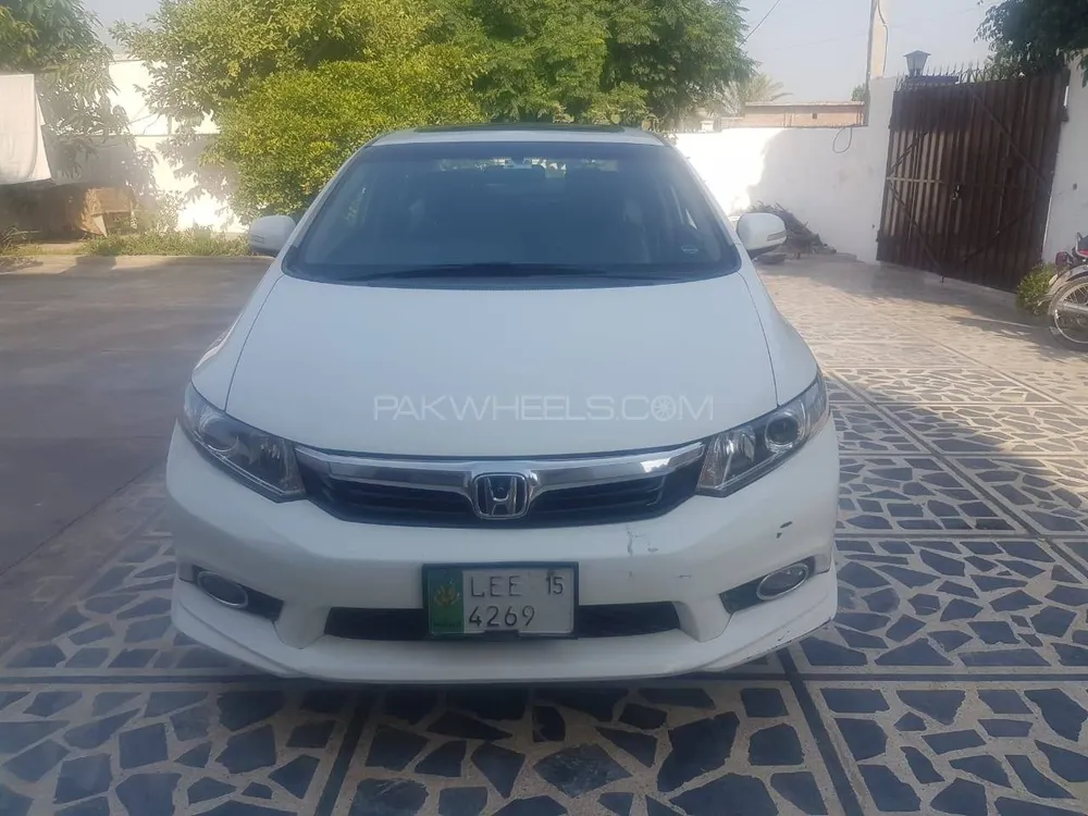 Honda Civic 2015 for Sale in Lahore Image-1