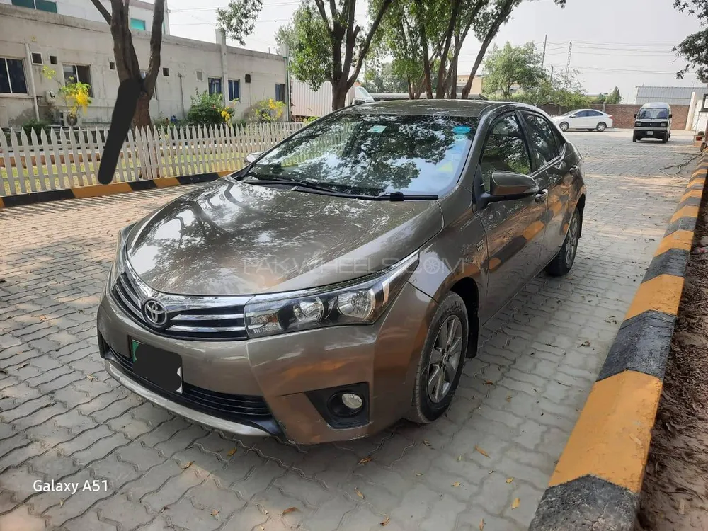 Toyota Corolla 2014 for Sale in Lahore Image-1