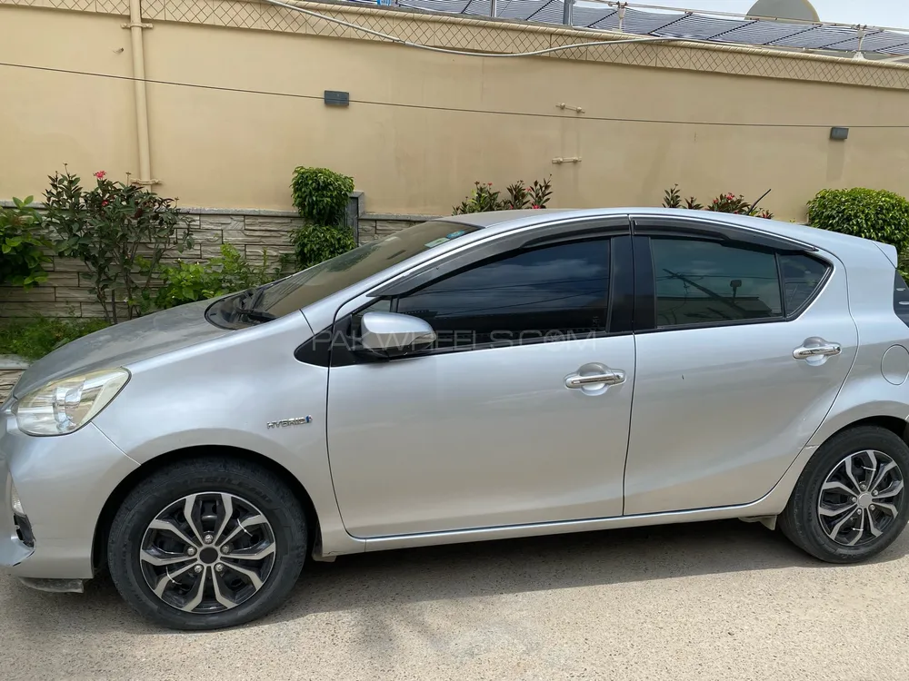 Toyota Aqua 2014 for Sale in Karachi Image-1