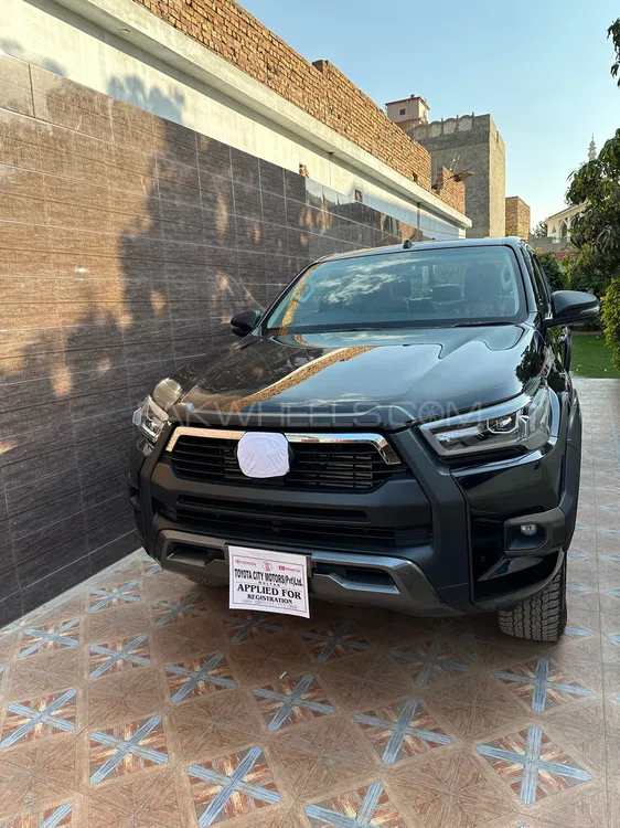 Toyota Hilux 2022 for Sale in Multan Image-1