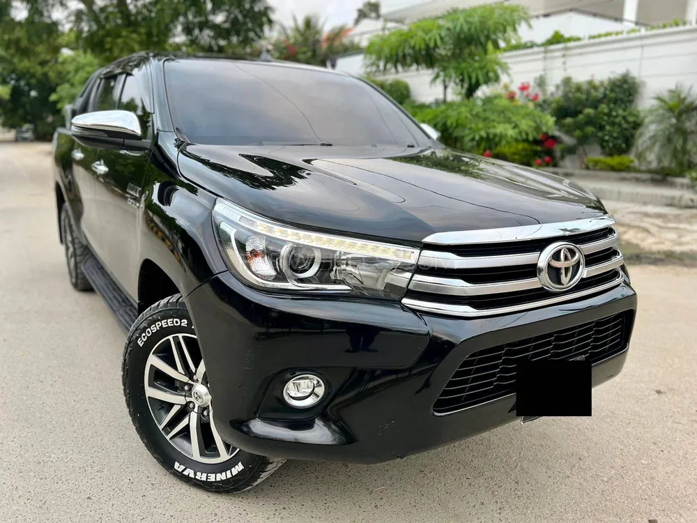 Toyota Hilux 2018 for Sale in Karachi Image-1