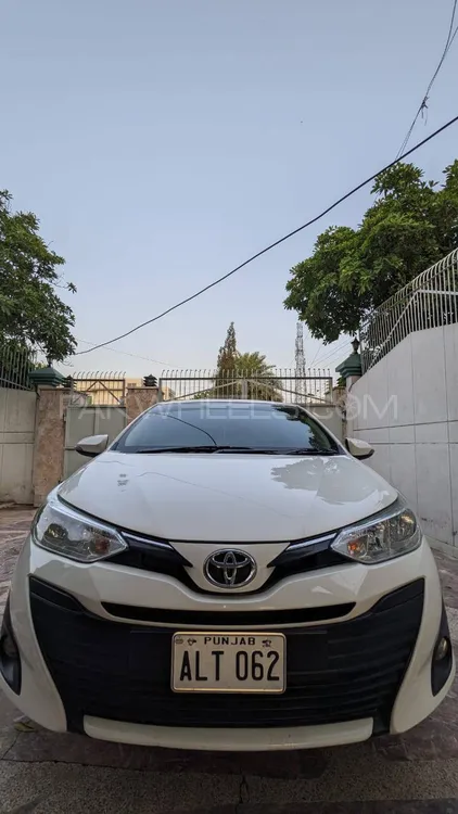 Toyota Yaris Sedan 2021 for Sale in Faisalabad Image-1