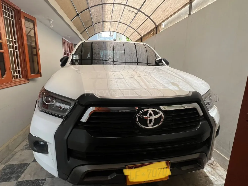 Toyota Hilux 2022 for Sale in Karachi Image-1