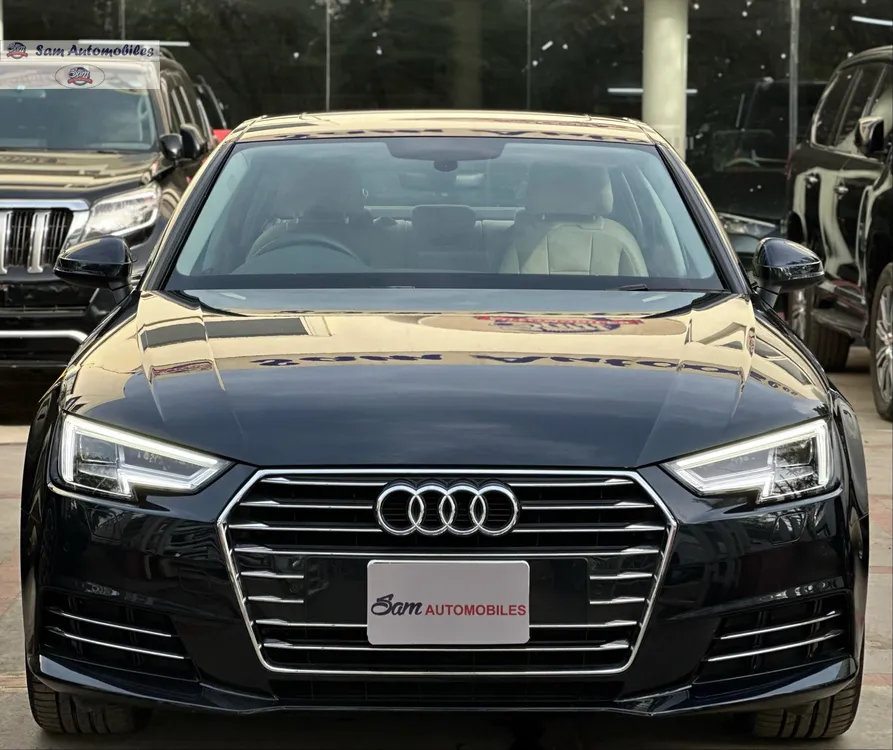 Audi A4 2017 for Sale in Karachi Image-1