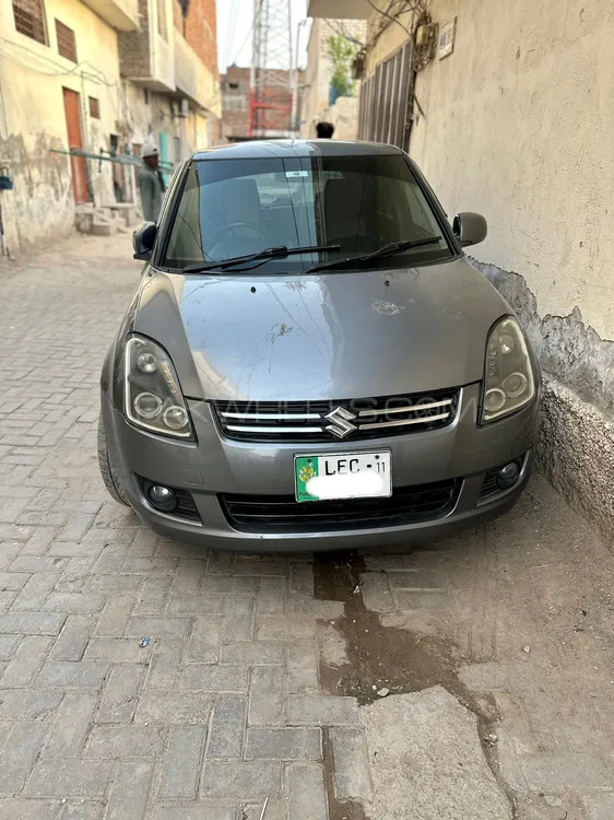 Suzuki Swift 2011 for Sale in Multan Image-1