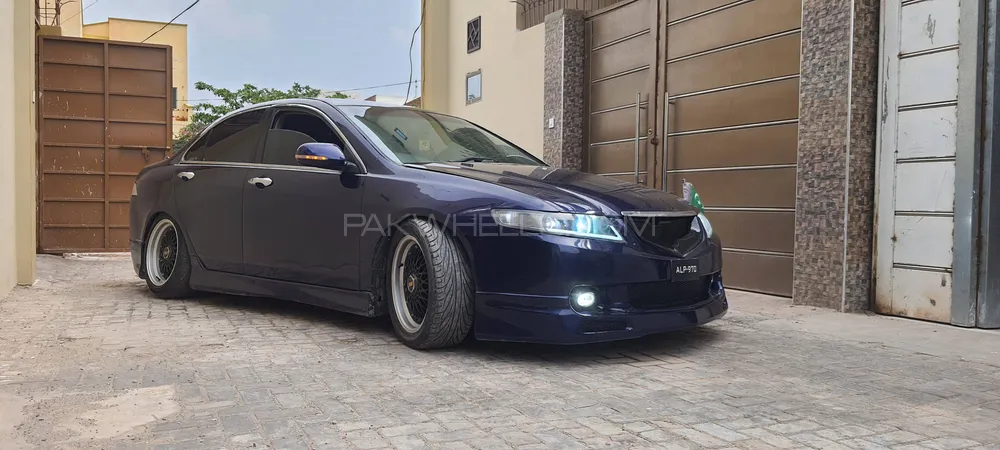 Honda Accord 2003 for Sale in Multan Image-1