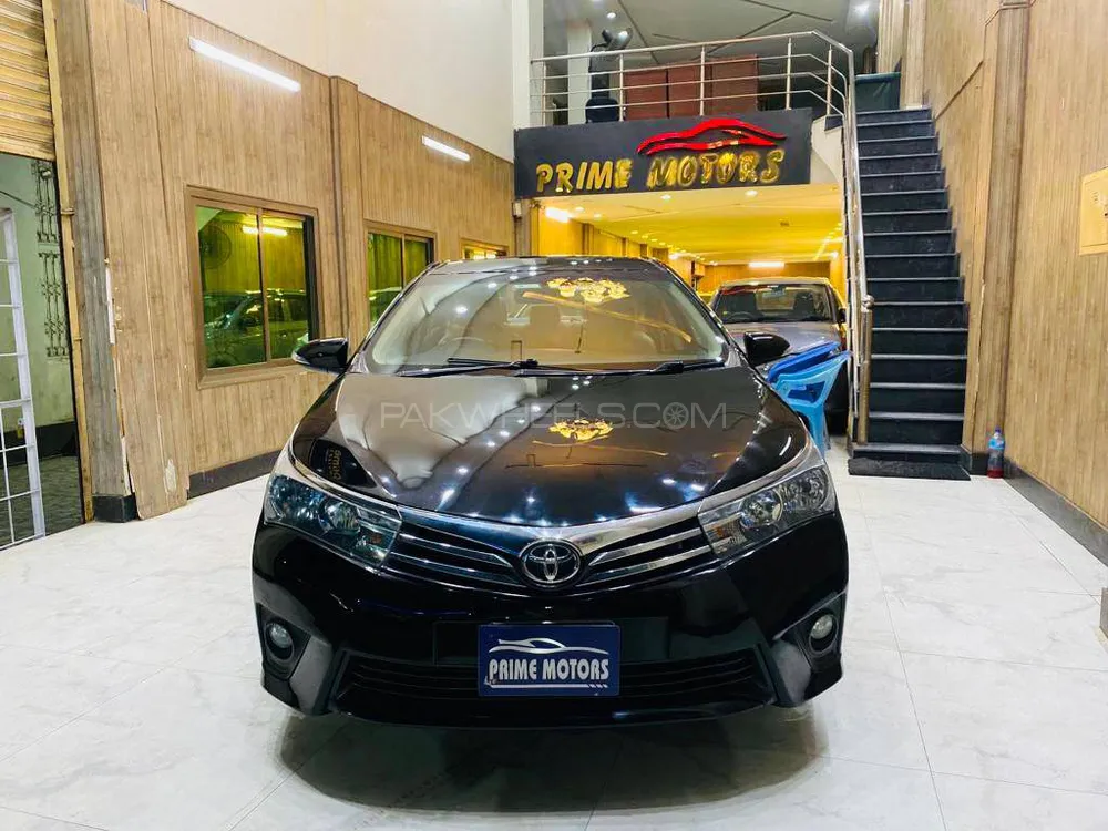 Toyota Corolla 2015 for Sale in Sargodha Image-1