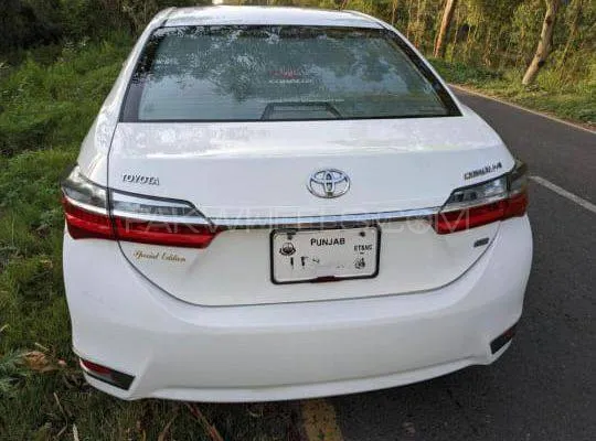 Toyota Corolla 2018 for Sale in Bhera Image-1