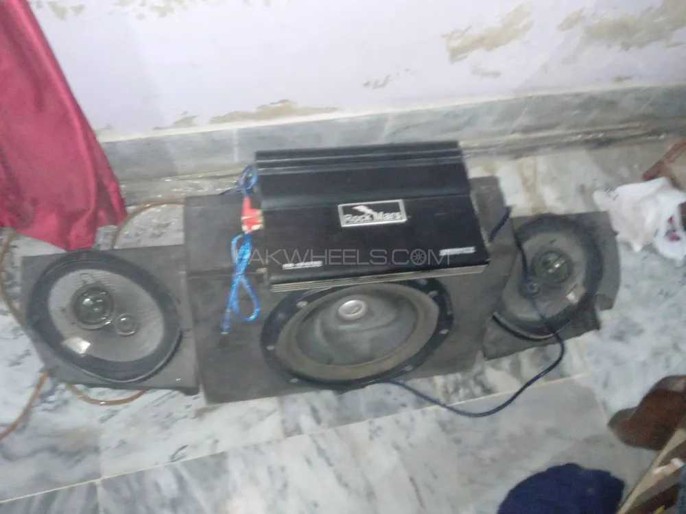 Buy Full Setup Kenwood Woofer side speakers and Amplifier in Karachi