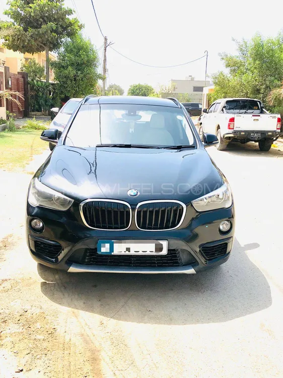 BMW X1 2017 for Sale in Karachi Image-1