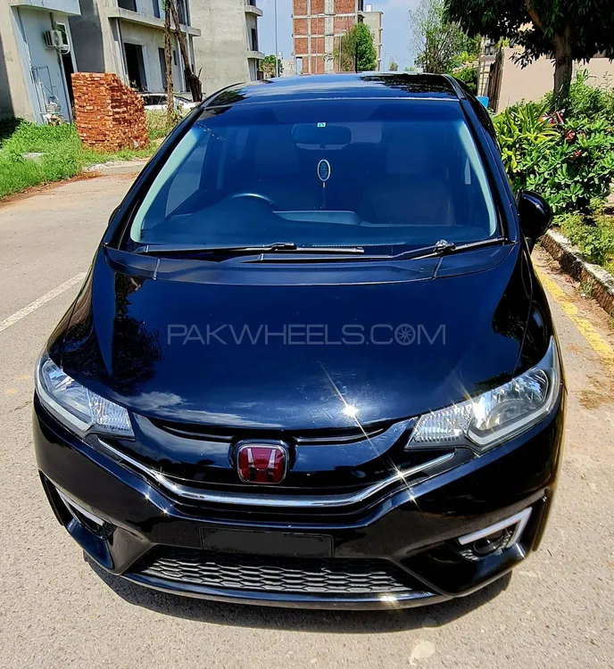 Honda Fit 2013 for Sale in Sialkot Image-1