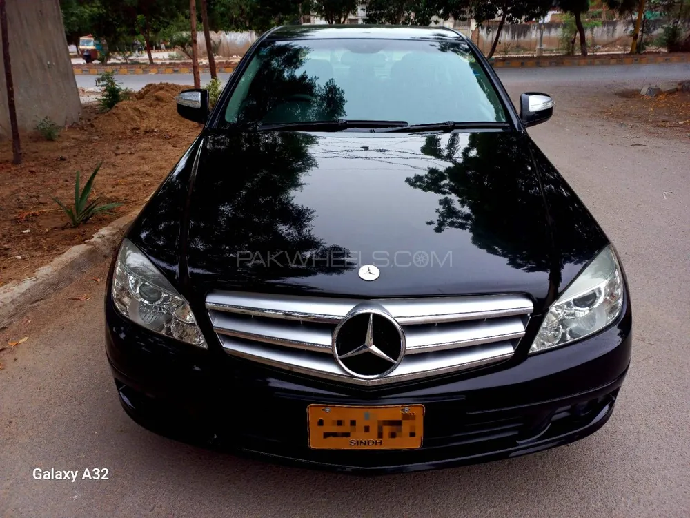 Mercedes Benz C Class 2007 for Sale in Karachi Image-1