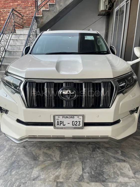 Toyota Prado 2016 for Sale in Lahore Image-1