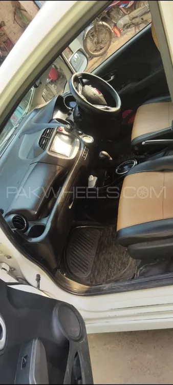 Honda Fit 2012 for Sale in Bhalwal Image-1