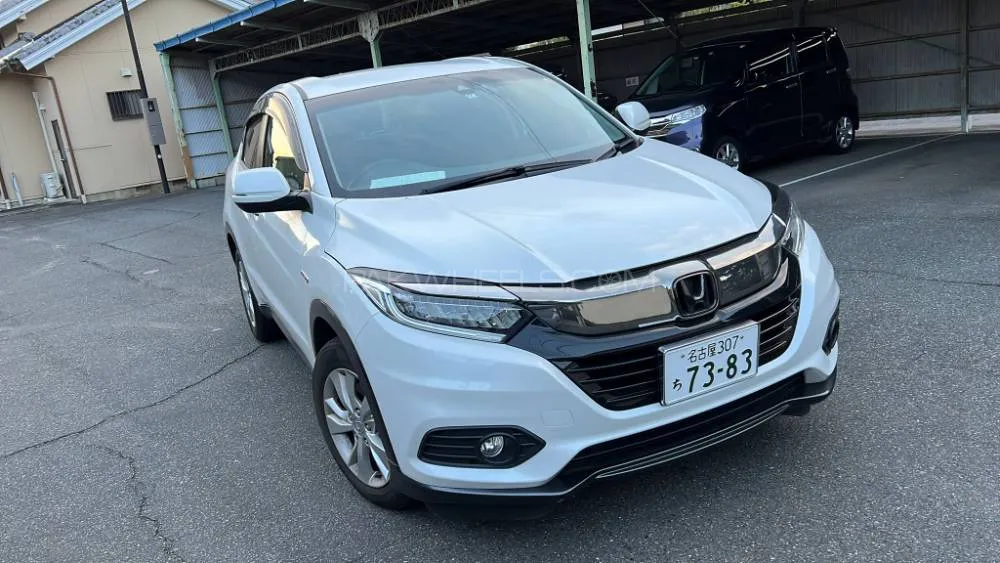 Honda Vezel 2018 for Sale in Rawalpindi Image-1