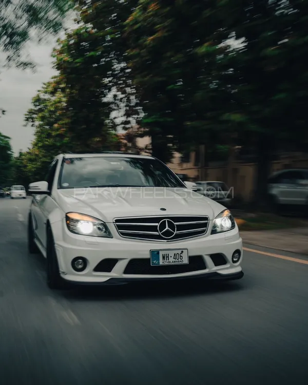 Mercedes Benz C Class 2010 for Sale in Islamabad Image-1