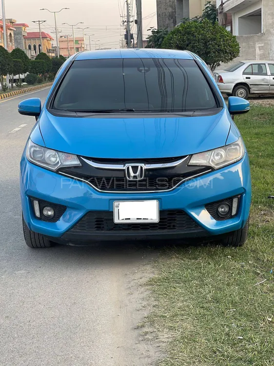 Honda Fit 2013 for Sale in Lahore Image-1