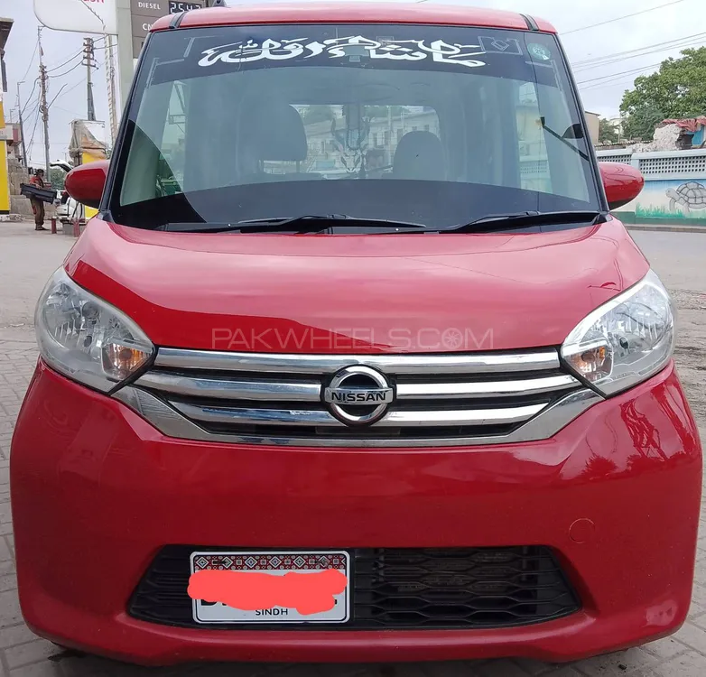 Nissan Roox 2015 for Sale in Karachi Image-1