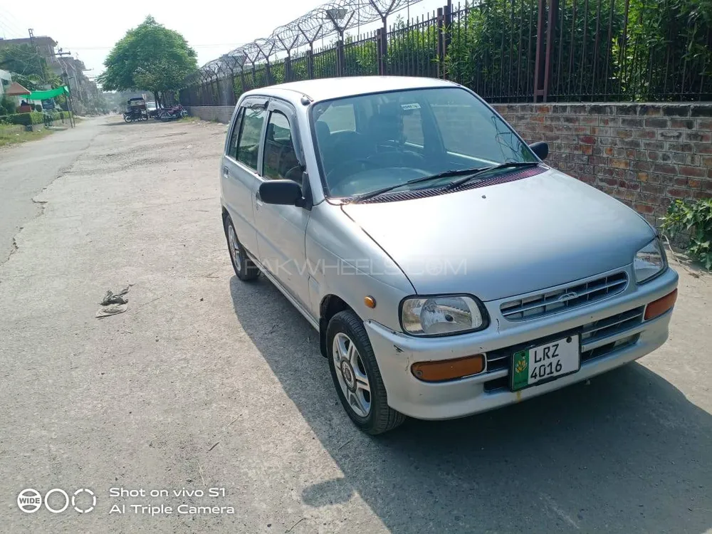 Daihatsu Cuore 2004 for Sale in Lahore Image-1