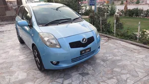 Toyota Vitz F 1.3 2007 for Sale