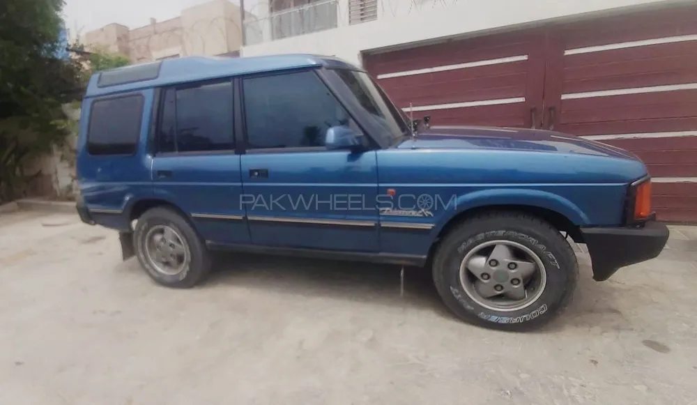 Land Rover Discovery 1993 for Sale in Karachi Image-1