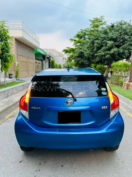 Toyota Aqua 2016 for Sale in Lahore Image-1