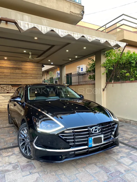 Hyundai Sonata 2021 for Sale in Lahore Image-1