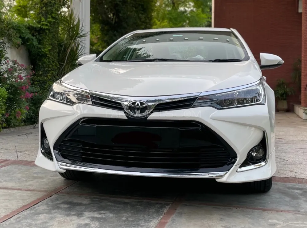 Toyota Corolla 2021 for Sale in Lahore Image-1