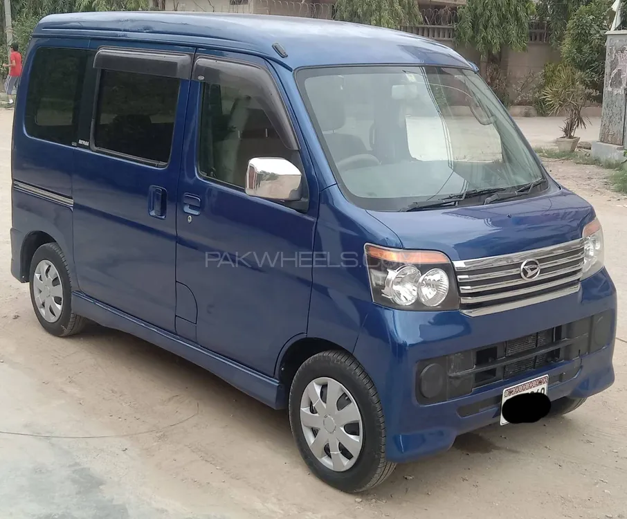 Daihatsu Hijet 2011 for Sale in Karachi Image-1