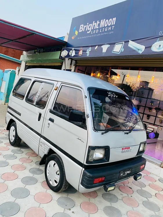 Suzuki super 2024 carry van