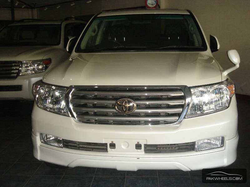Toyota Land Cruiser 2010 for Sale in Karachi Image-1