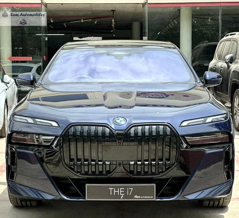 BMW 7 Series 2023 for Sale in Karachi Image-1