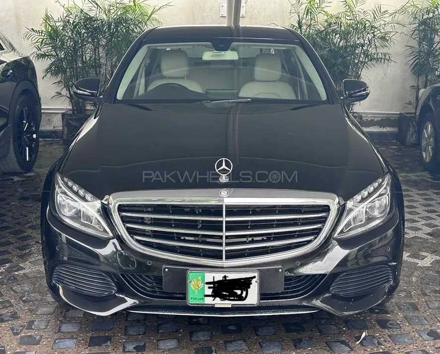 Mercedes Benz C Class 2016 for Sale in Lahore Image-1