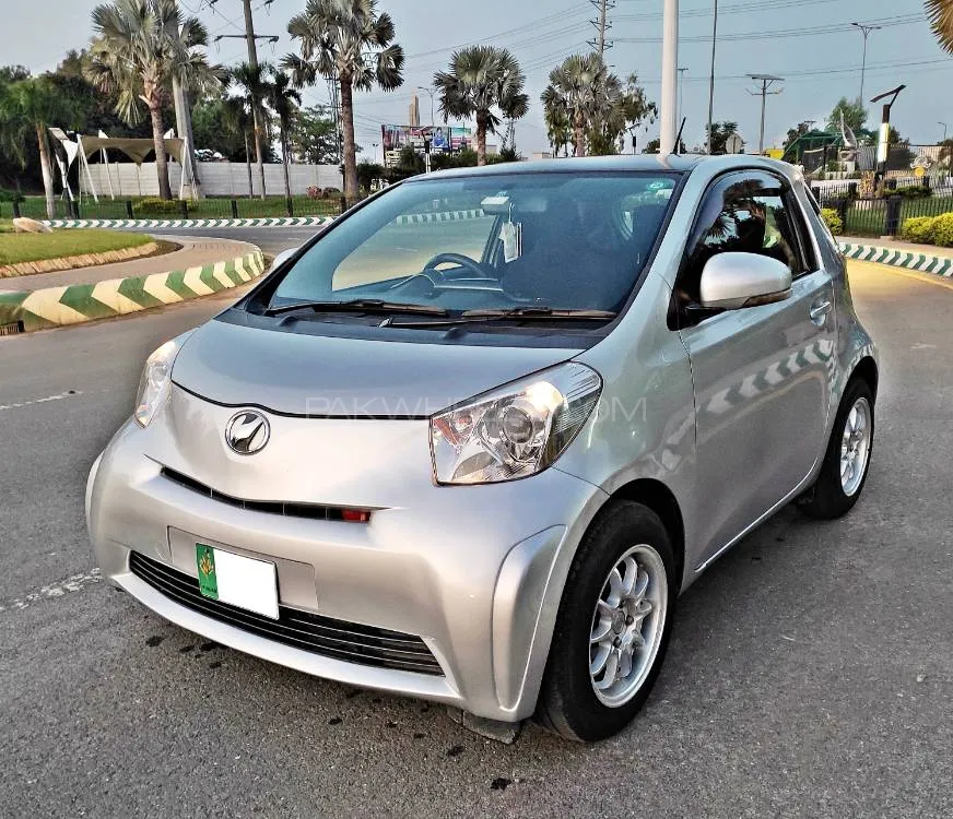 Toyota iQ 2015 for sale in Lahore