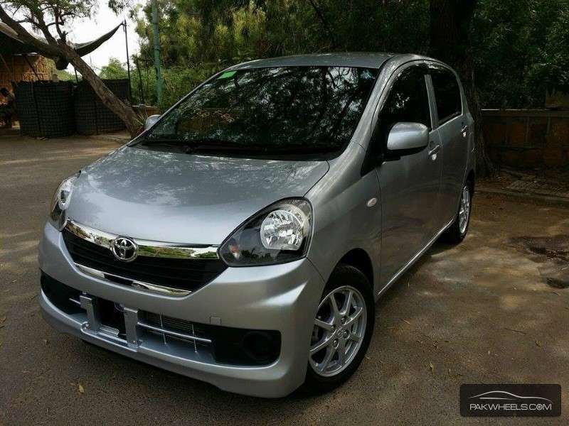 Toyota Pixis Epoch 2014 for Sale in Karachi Image-1