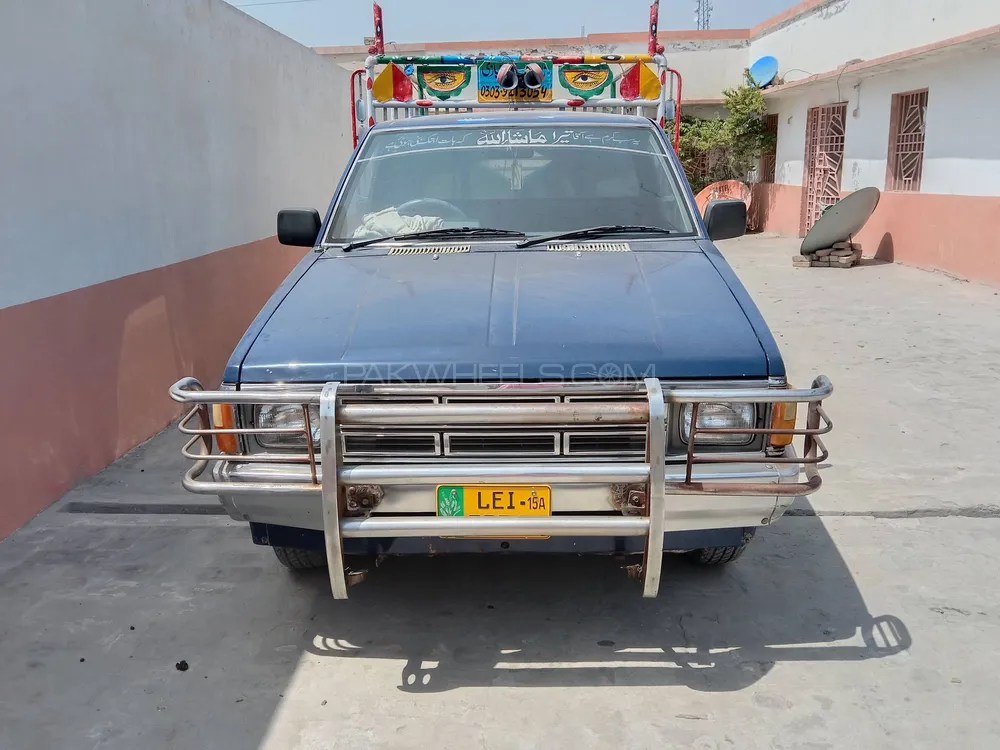 Nissan Bluebird Sylphy 1987 for Sale in Bhakkar Image-1
