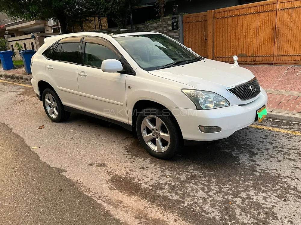 Toyota Harrier 2004 for sale in Islamabad