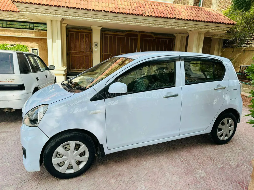 Daihatsu Mira 2015 for Sale in Hyderabad Image-1
